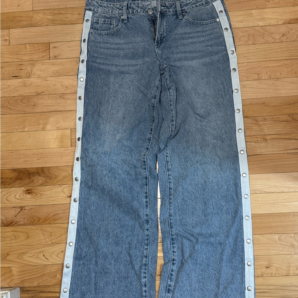 PacSun low rise wide leg side button jeans